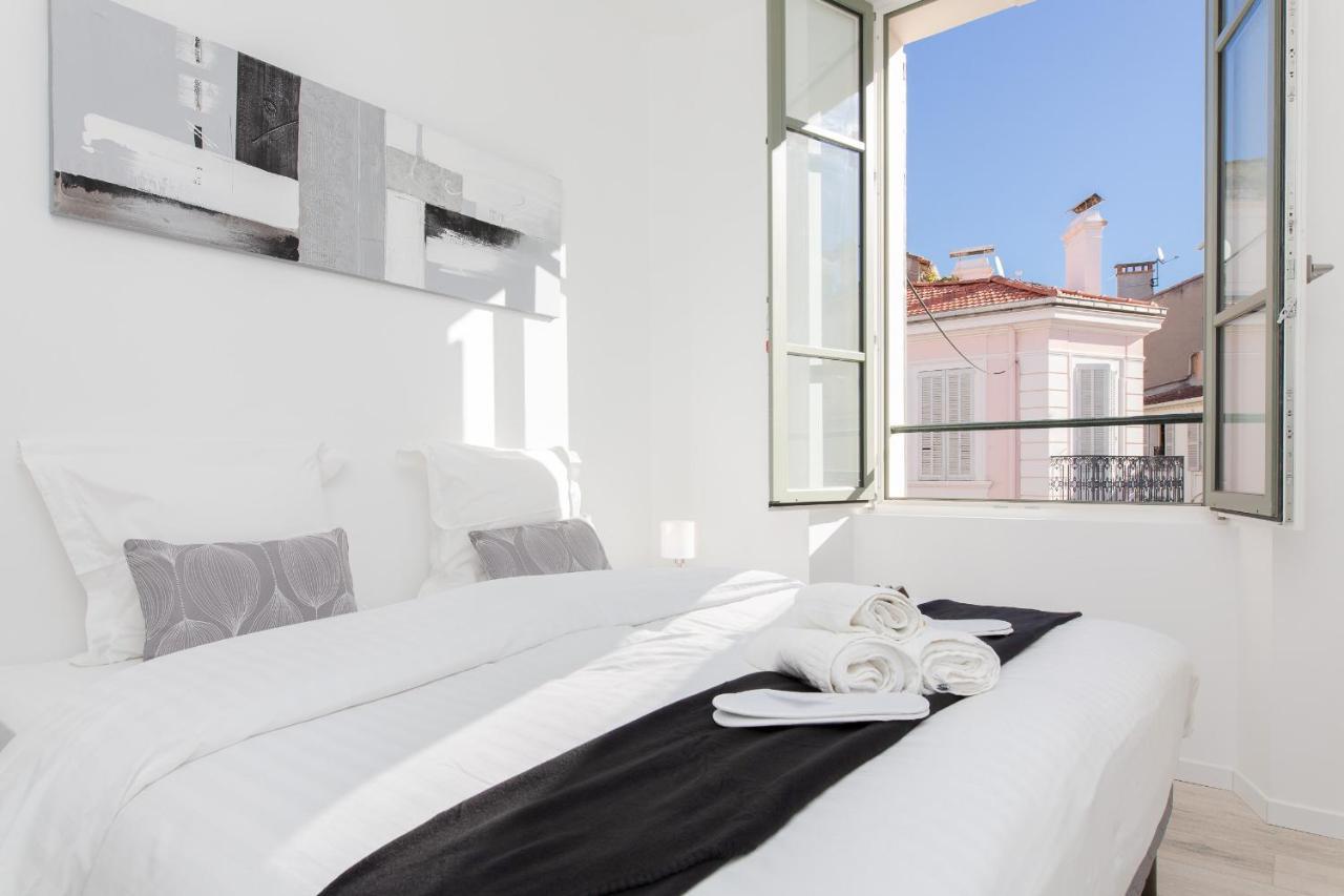Anzur Yourhosthelper Cannes Extérieur photo