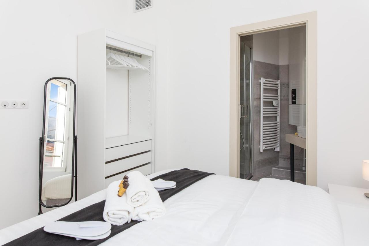 Anzur Yourhosthelper Cannes Extérieur photo