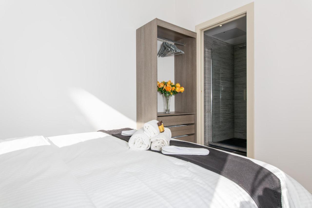 Anzur Yourhosthelper Cannes Extérieur photo
